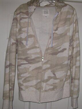Women's Reflex Tan Camo Front Zip Hoodie Size Large in Excellent Condition